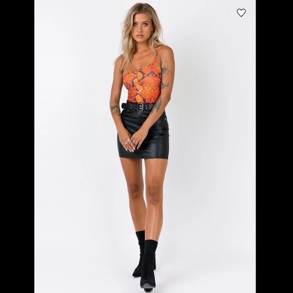 LIONESS Thank You Next Black Faux Leather Mini Skirt - Size Medium - Picture 2 of 9